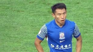 半场：玉昆0-0申花，奥斯卡屡失良机，吴曦染黄