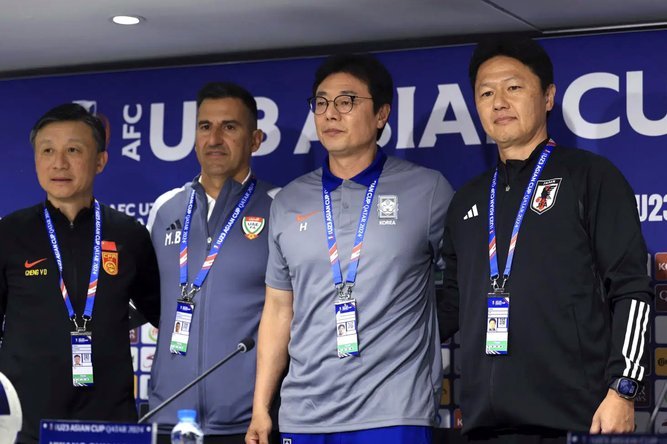 U17亚洲杯决赛：中国队主帅队长赴发布会